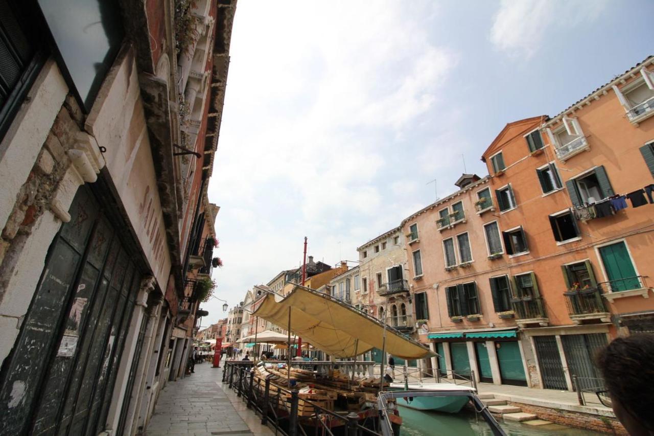 Veneziacentopercento Nicoli * Venecia