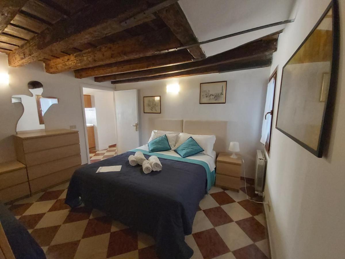 Veneziacentopercento Nicoli Venedig